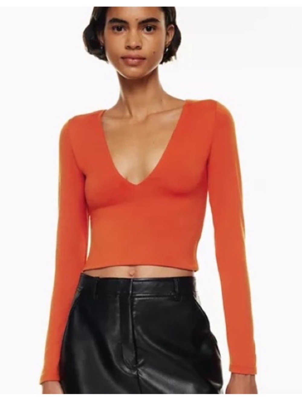 Aritzia Babaton Contour V-Neck Longsleeve Top Size Large Orange Cropped